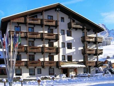 Residence Astoria ラ・ヴィッラ エクステリア 写真